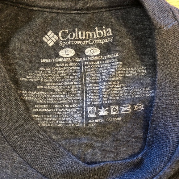 Columbia dark gray t-shirt “What Happens on the Boat”, size large - Picture 4 of 7